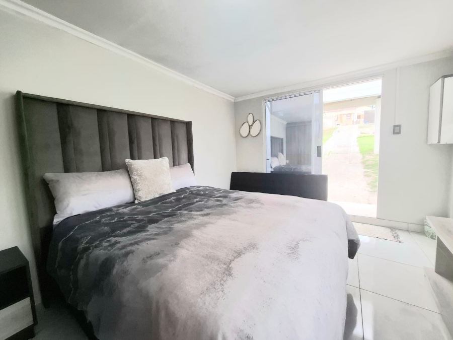 3 Bedroom Property for Sale in Cambridge West Eastern Cape